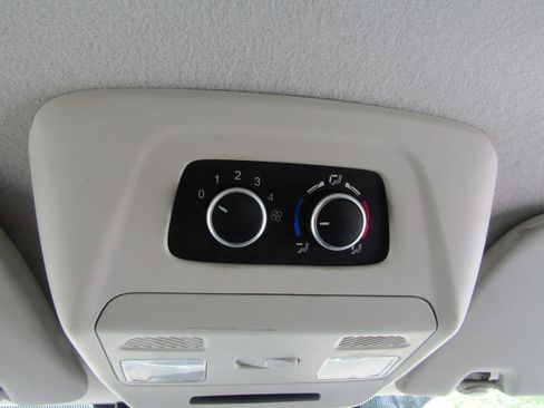Used 2021 Ford Transit 350 XL RWD image 28