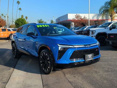 Used 2024 Chevrolet Blazer EV RS image 9