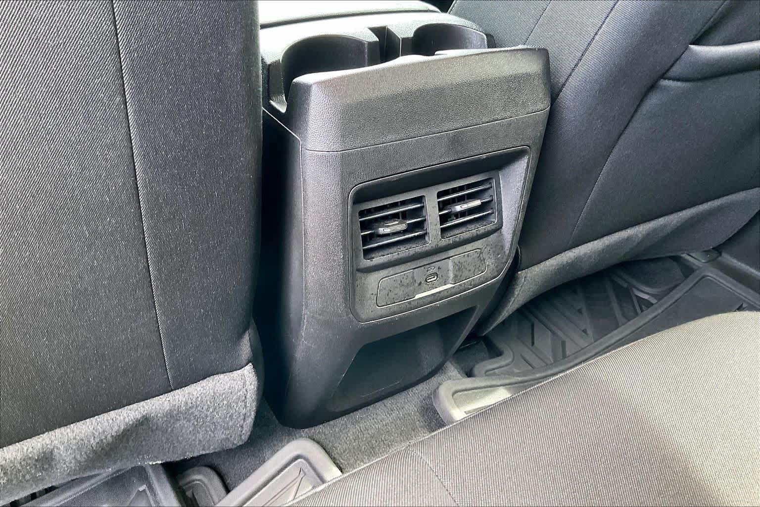 Used 2023 Chevrolet Colorado LT w/ LT Convenience Package II RWD image 33
