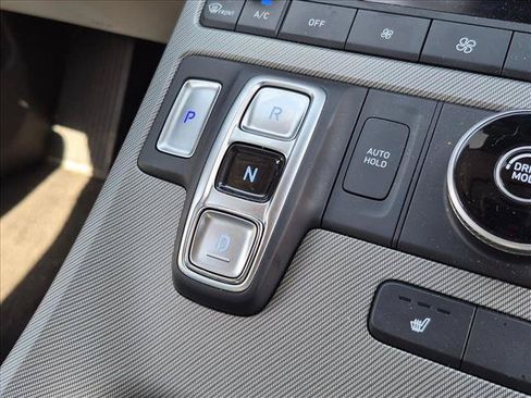 Used 2025 Hyundai Palisade SEL FWD image 13