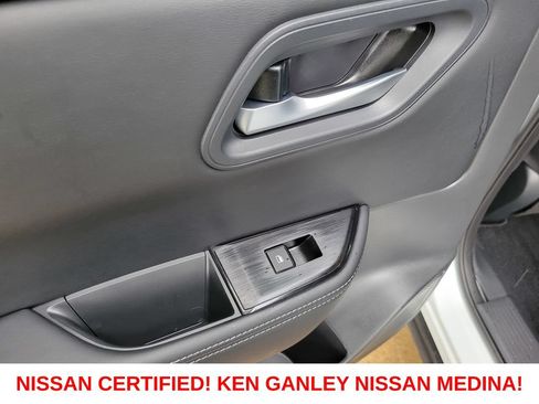 Certified 2026 Nissan Rogue SV AWD/4WD image 38