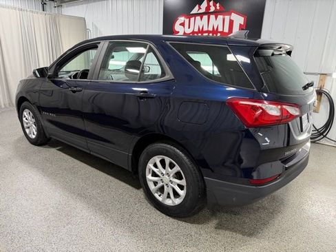 Used 2020 Chevrolet Equinox LS FWD image 6