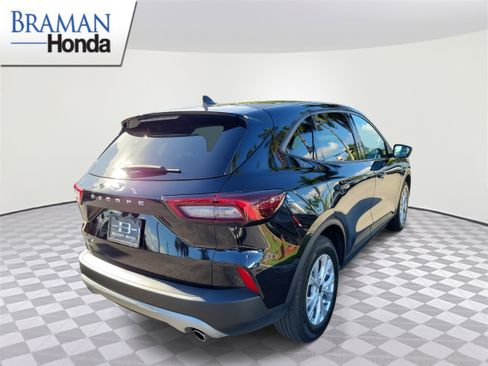 Used 2026 Ford Escape Active FWD image 3