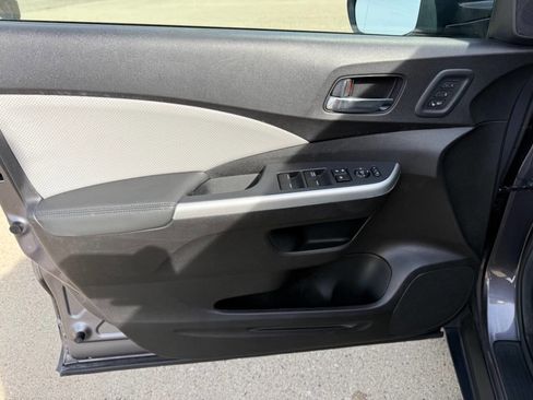 Used 2016 Honda CR-V Touring image 9