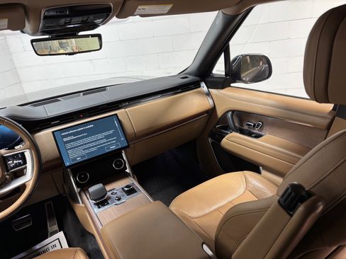 Used 2023 Land Rover Range Rover Long Wheelbase Autobiography AWD/4WD image 34