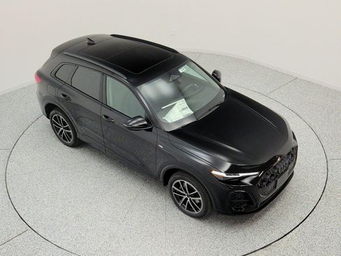 New 2026 Audi Q5 Premium Plus AWD/4WD image 17