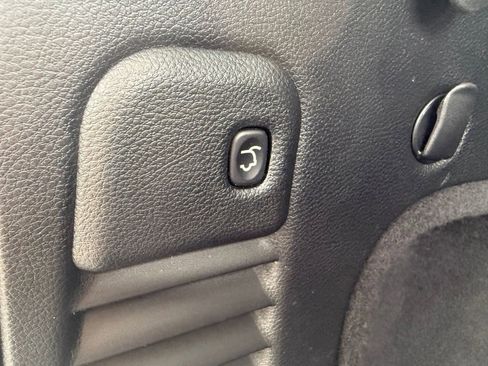 Used 2020 Jeep Grand Cherokee Limited image 20