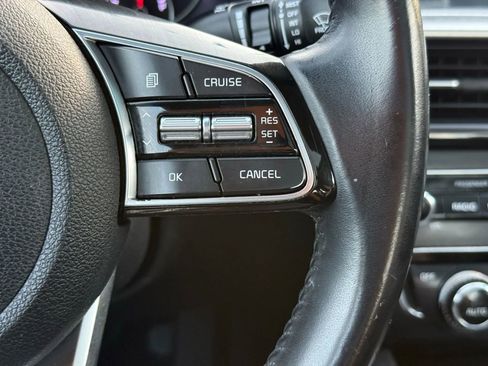 Used 2019 Kia Optima S w/ S Panoramic Sunroof Package image 24