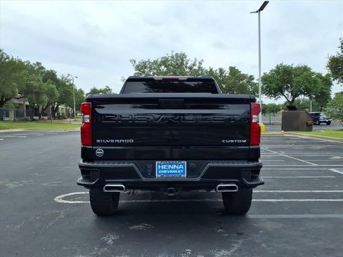 Used 2024 Chevrolet Silverado 1500 Custom Trail Boss AWD/4WD image 7