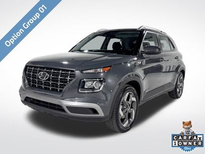 Used 2024 Hyundai Venue SEL