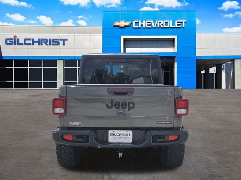 Used 2023 Jeep Gladiator Sport AWD/4WD image 7