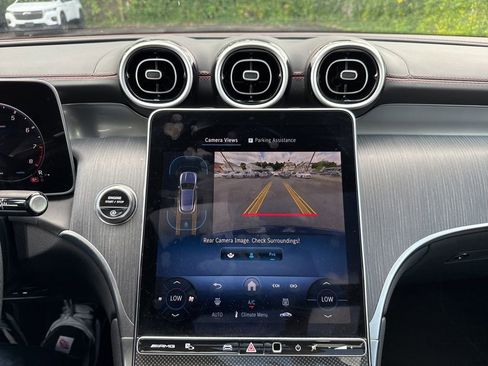 Certified 2025 Mercedes-Benz GLC 43 AMG 4MATIC image 33