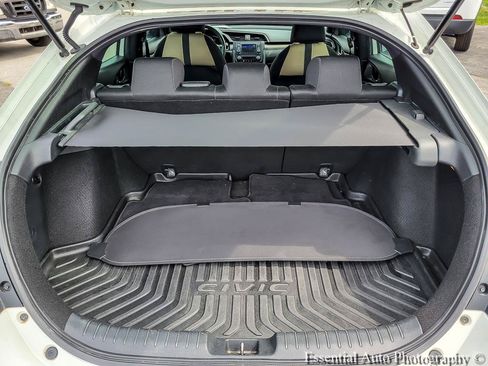 Used 2018 Honda Civic Sport image 25