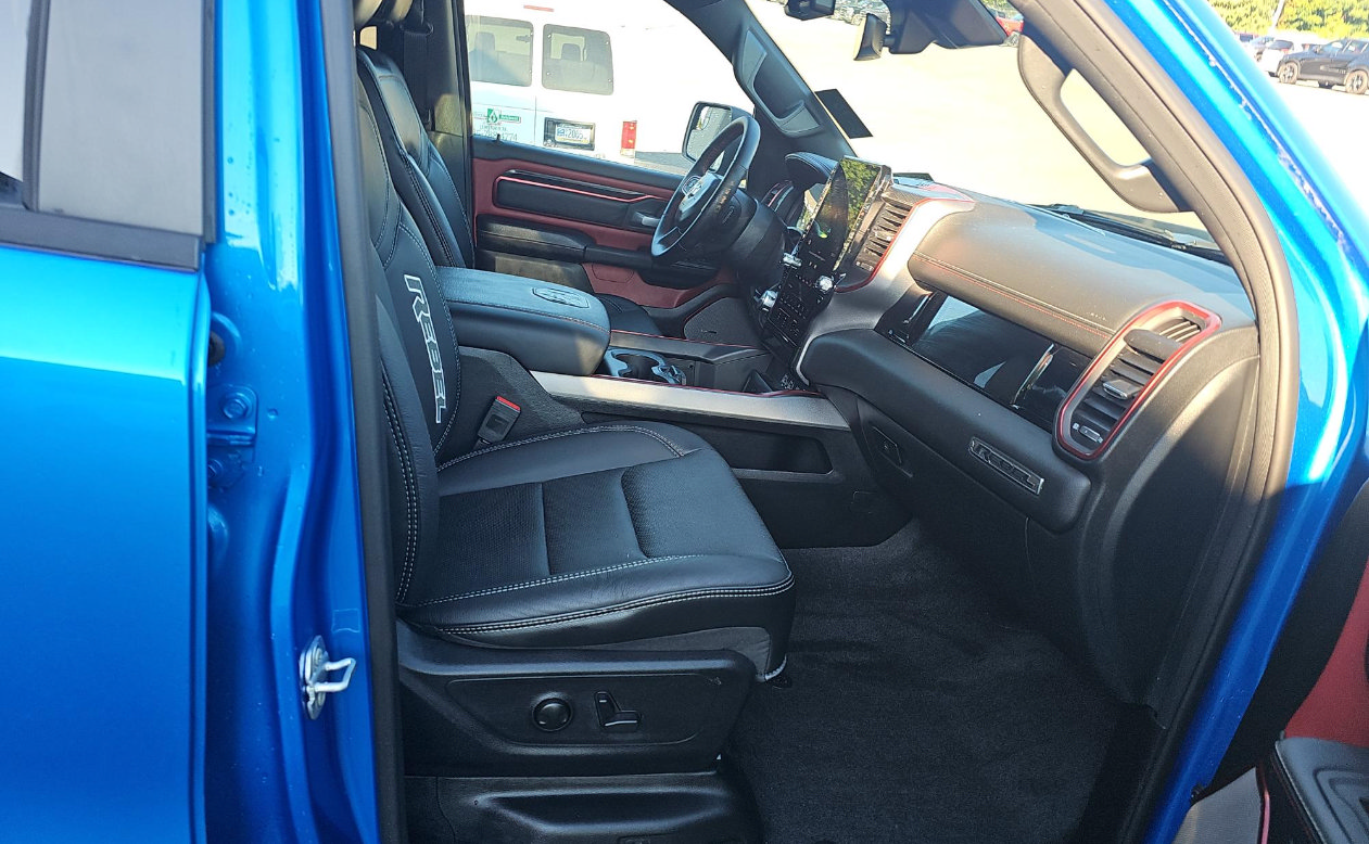 Used 2025 RAM 1500 Rebel w/ Rebel Level 2 Equipment Group AWD/4WD image 7