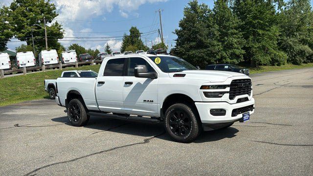 Used 2025 RAM 2500 Big Horn AWD/4WD image 2