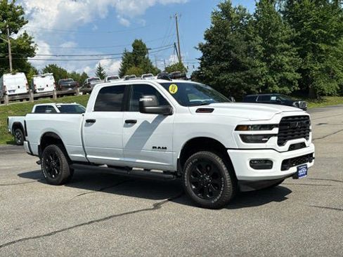 Used 2025 RAM 2500 Big Horn AWD/4WD image 2