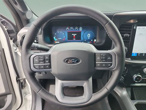 New 2025 Ford F150 Lariat w/ Equipment Group 502A High AWD/4WD image 15