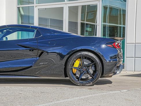 Used 2025 Chevrolet Corvette E-Ray w/ Battery Protection Package image 12