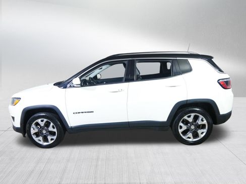 Used 2018 Jeep Compass Limited w/ Navigation Group AWD/4WD image 4