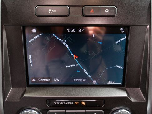 Used 2018 Ford F150 XLT w/ Equipment Group 302A Luxury AWD/4WD image 18