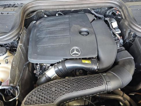 Used 2022 Mercedes-Benz GLE 350 4MATIC w/ Premium Package image 23