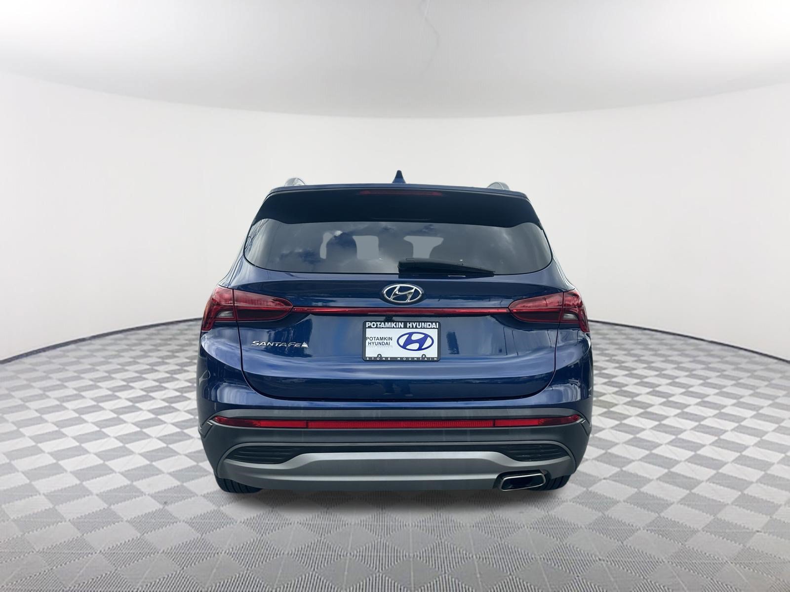 Used 2023 Hyundai Santa Fe SEL FWD image 6