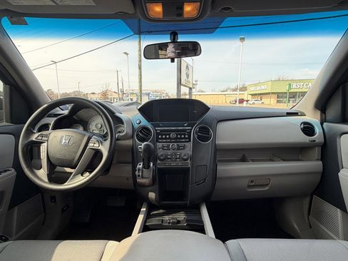 Used 2014 Honda Pilot EX image 23