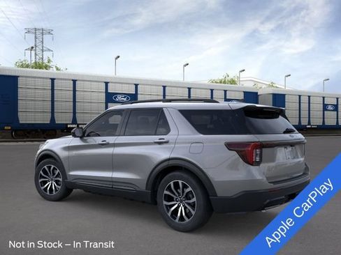 New 2026 Ford Explorer ST-Line AWD/4WD image 4