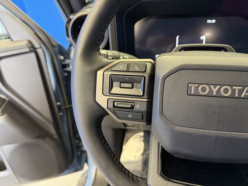 Used 2026 Toyota Land Cruiser w/ Premium Package AWD/4WD image 17