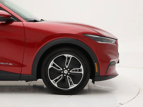 Used 2021 Ford Mustang Mach-E Select w/ Comfort/Appearance Package image 3