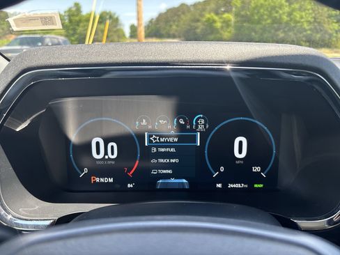 Used 2023 Ford F150 Lariat w/ Equipment Group 502A High AWD/4WD image 18