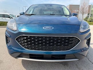 Used 2020 Ford Escape SE video 2