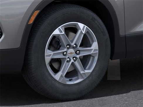 New 2025 Chevrolet Blazer LT w/ Driver Confidence Package image 9