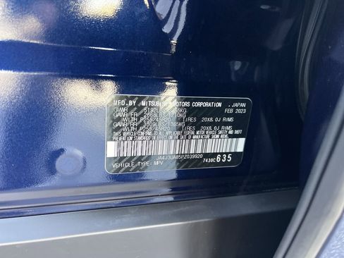 Used 2023 Mitsubishi Outlander SE image 37