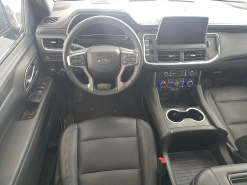 Used 2024 Chevrolet Tahoe Z71 w/ Luxury Package image 17