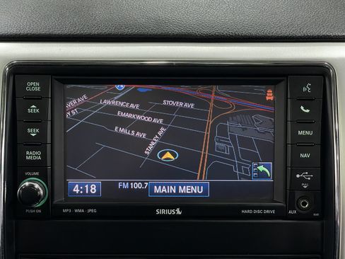 Used 2013 Jeep Grand Cherokee SRT8 w/ Luxury Group II AWD/4WD image 10