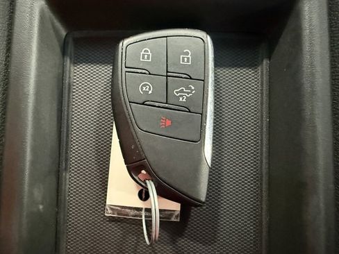 Used 2025 Chevrolet Silverado 1500 LT image 31