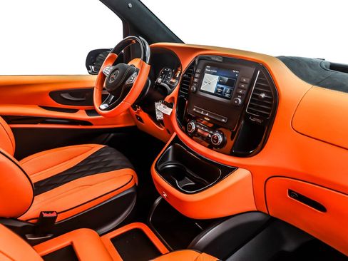 Used 2023 Mercedes-Benz Metris Passenger image 15