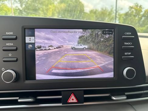 New 2025 Hyundai Elantra Sport FWD image 22