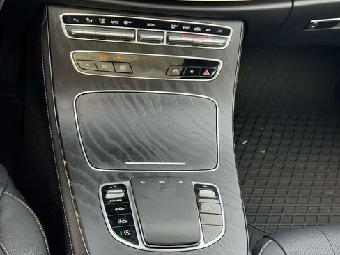 Used 2021 Mercedes-Benz E 450 4MATIC Sedan image 28