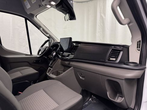 Used 2023 Ford Transit 350 XLT image 27