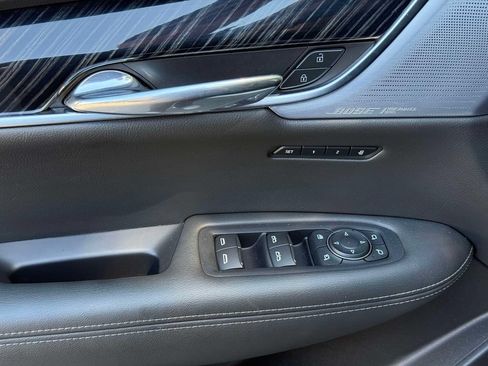 Used 2024 Cadillac XT6 Premium Luxury w/ LPO, Floor Liner Package AWD/4WD image 21