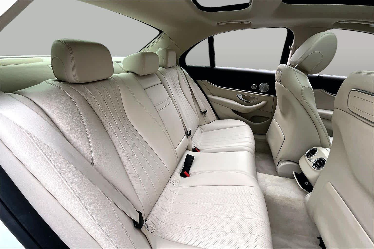 Used 2019 Mercedes-Benz E 300 4MATIC image 20