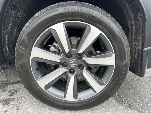 Used 2024 Honda Pilot Touring image 38