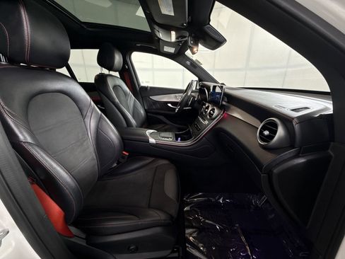 Used 2021 Mercedes-Benz GLC 43 AMG 4MATIC image 27