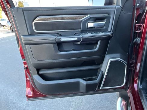 Used 2019 RAM 2500 Laramie AWD/4WD image 7