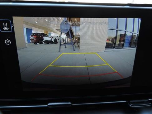 Used 2024 Hyundai Kona SEL image 29