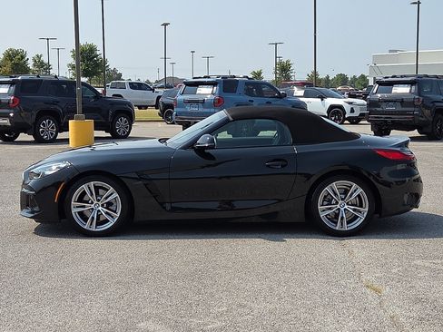 Used 2026 BMW Z4 sDrive30i RWD image 3