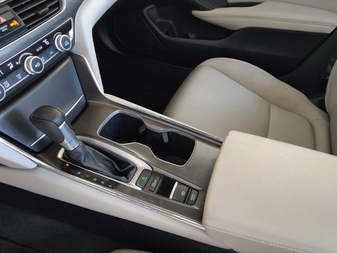 Used 2021 Honda Accord LX image 26