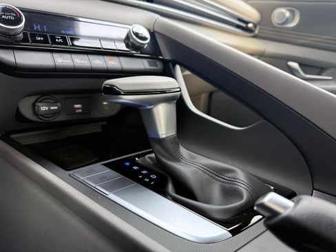 New 2026 Hyundai Elantra Sport w/ Cargo Package FWD image 19
